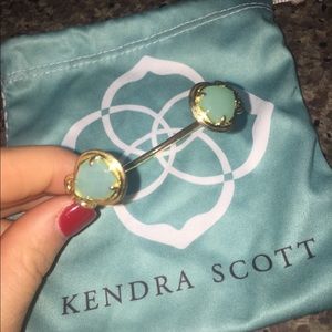 Kendra Scott bracelet